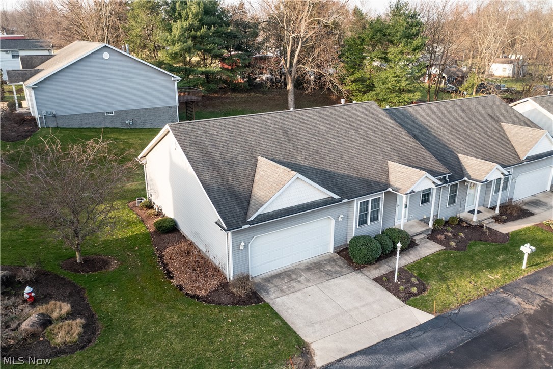 Lake Hollow Condo - Residential