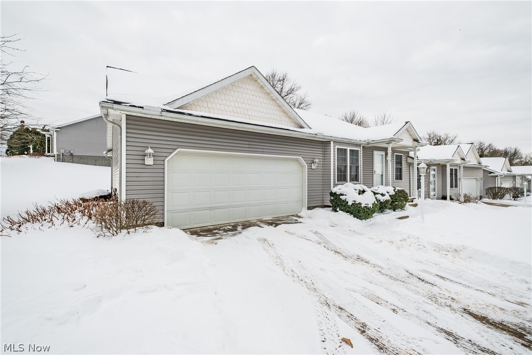 Lake Hollow Condo - Residential