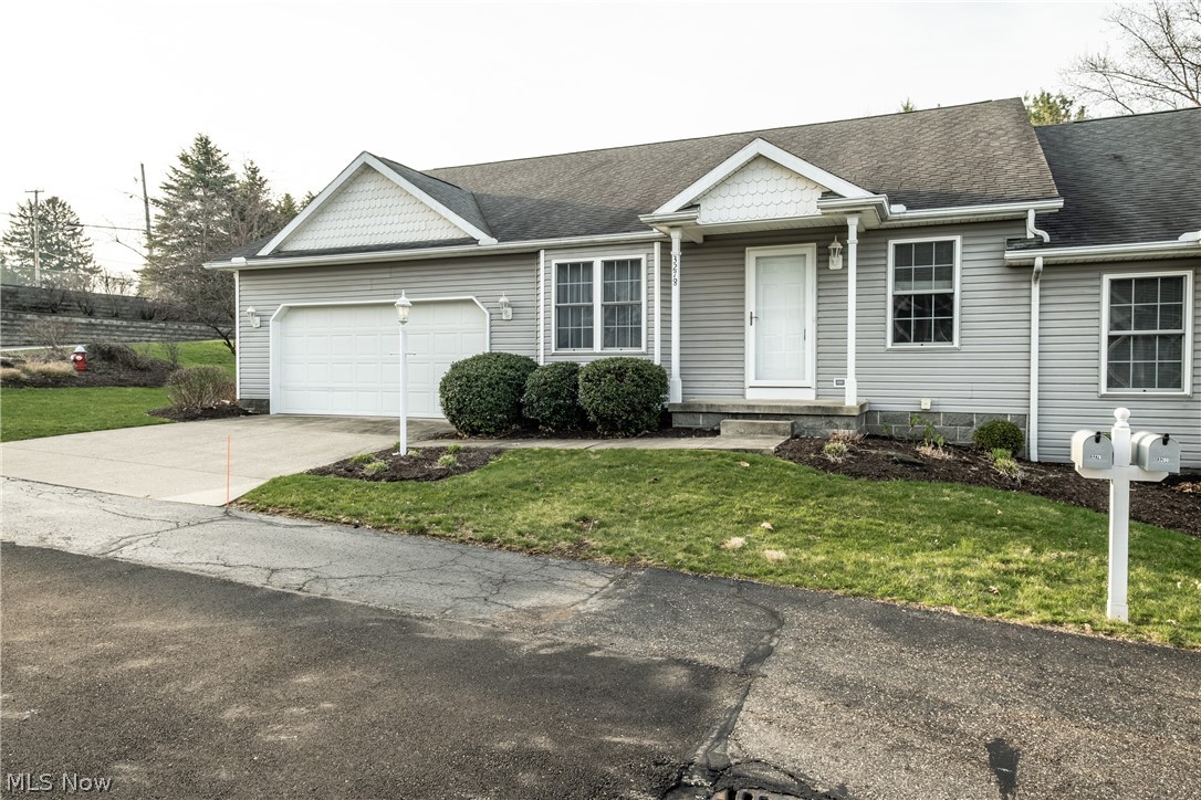 Lake Hollow Condo - Residential