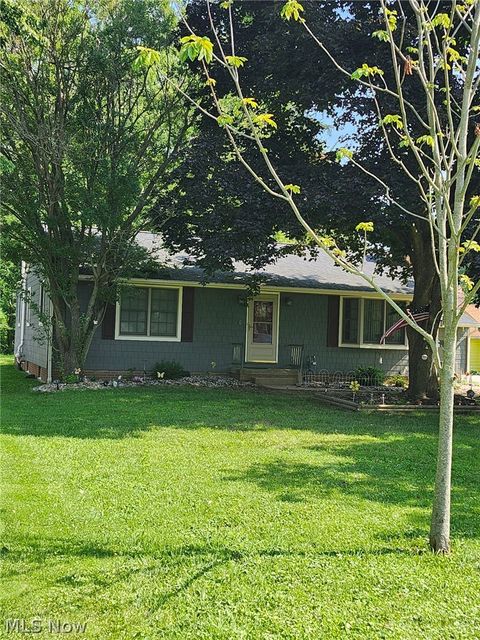 Homes For Sale - 306 E Beech Street<br/> Stark County, Alliance, OH 44601