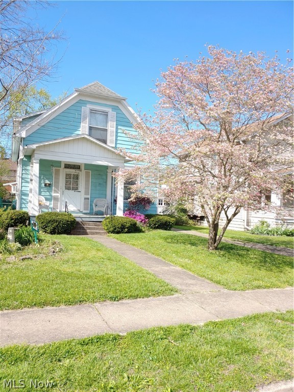 Cottage Style Cape Cod ( Just the Cutest Thing ) Great Curb Appeal, Convenient North End Location in a Great Neighborhood, 1 Car Garage from the Street, 2 From the Alley, Covered Front and Rear Porches, Hardwood Floors, Main Floor Den/Study with Fire Place with Built in Bookcases Accenting Both Sides, ( This Room Could be Used as Main Floor Bed Room If Needed ), 2 Large Second Floor Bedrooms, ( Master has Small office or Dressing room Attached ) Fenced Rear Yard For Pets. Full Baths on Both the First & Second Floors