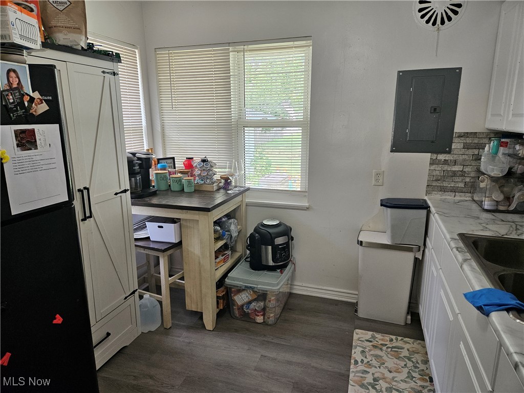 Middleburg Sec 25 - Residential Income