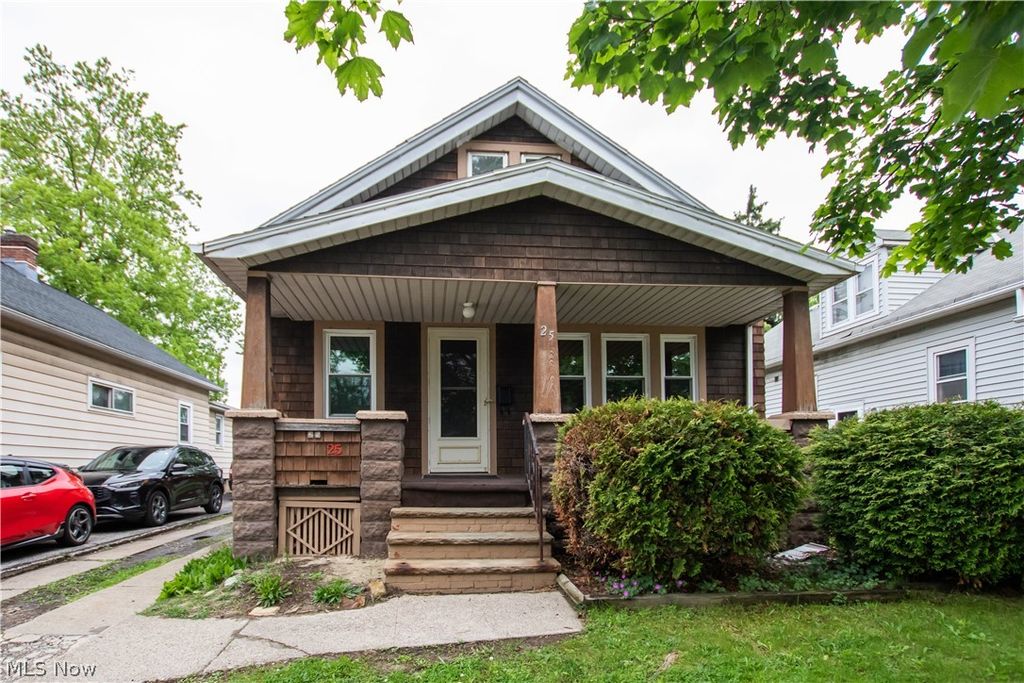 Photo of 25 Forbes Road, Bedford, OH 44146 (MLS # 5213115)