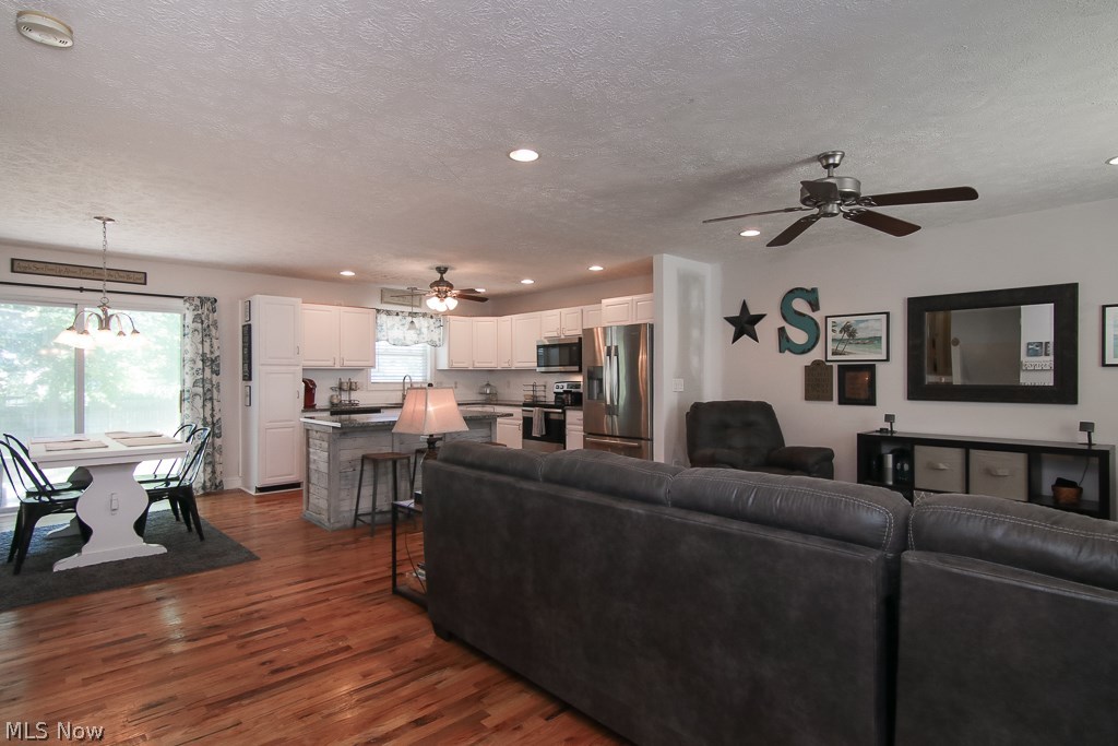 Kinters Sunny Acres 01 - Residential