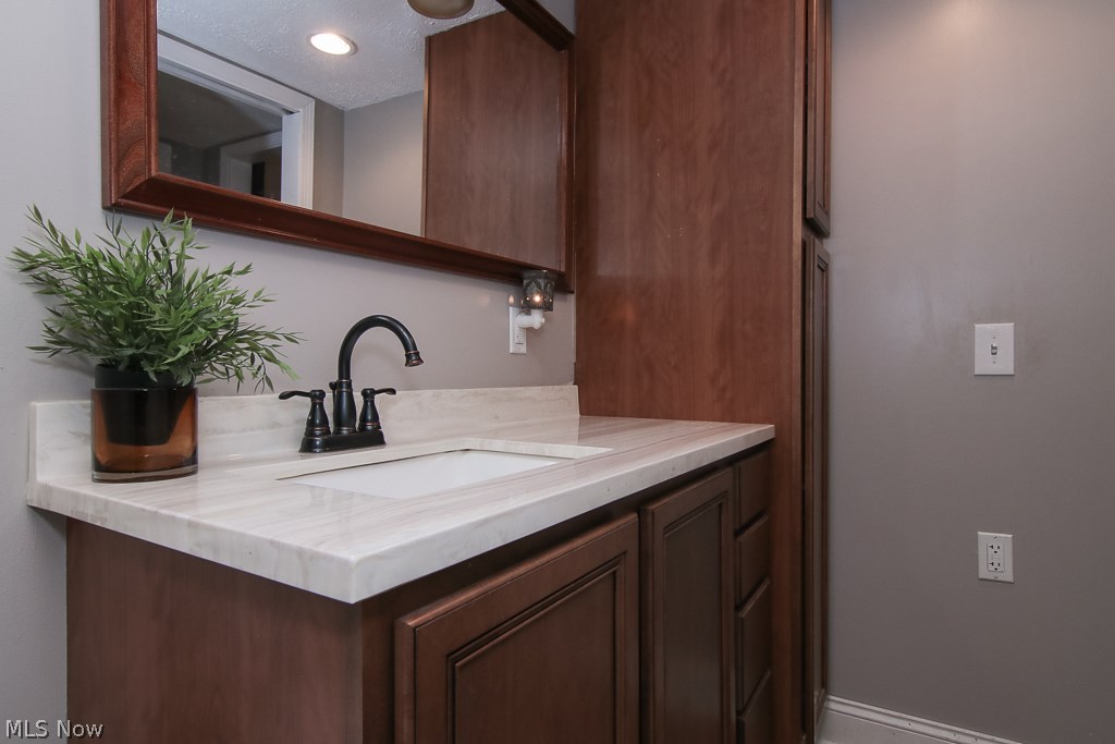 Kinters Sunny Acres 01 - Residential