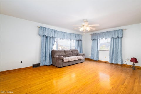 Tiny photo for 1119 Federal Street, Toronto, OH 43964 (MLS # 5256407)