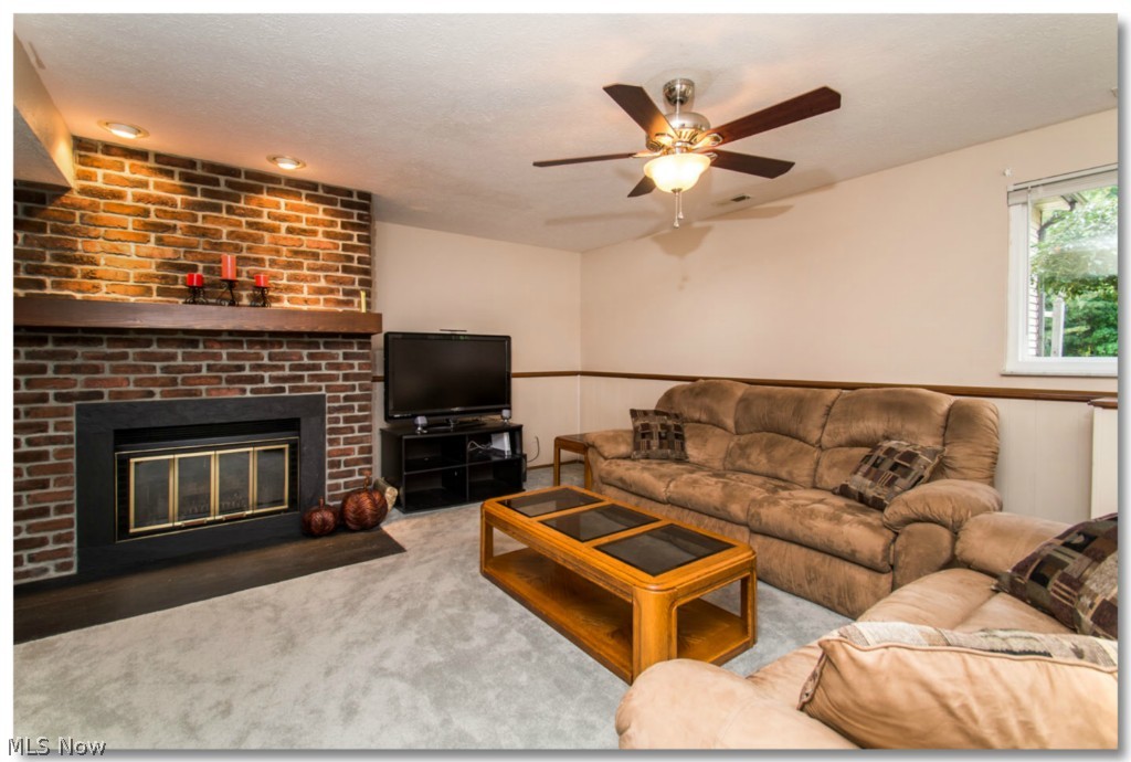 Imperial Woods 01 - Residential