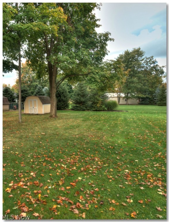 Imperial Woods 01 - Residential