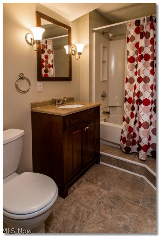 Imperial Woods 01 - Residential