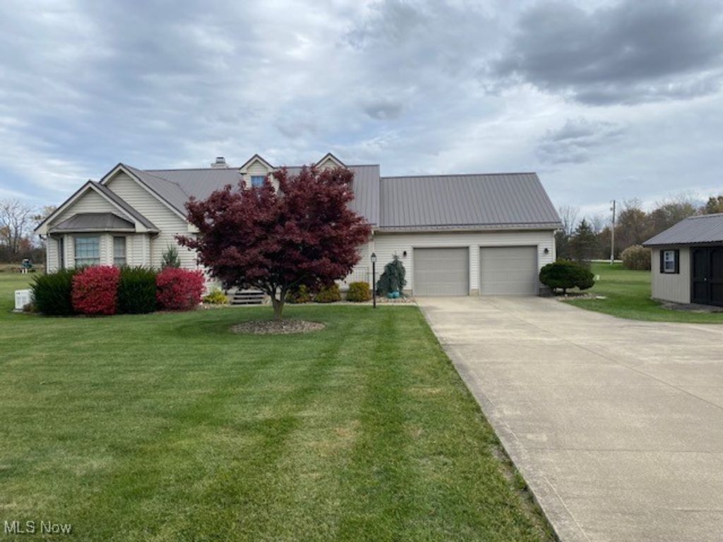Photo of 16963 Pitts Road, Wellington, OH 44090 (MLS # 5168597)