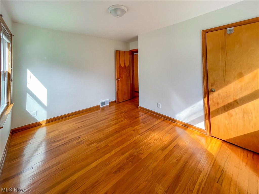 Metropolitan Savings And Loan - Residential