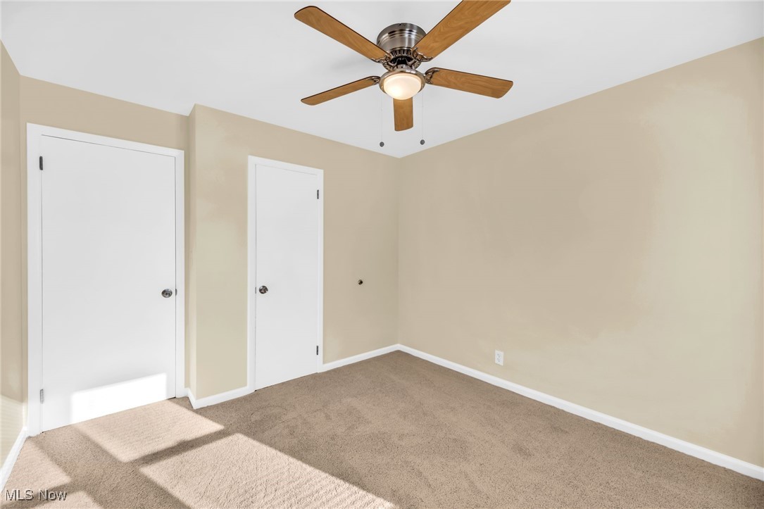 Settlement Acres Drive 03 - Residential