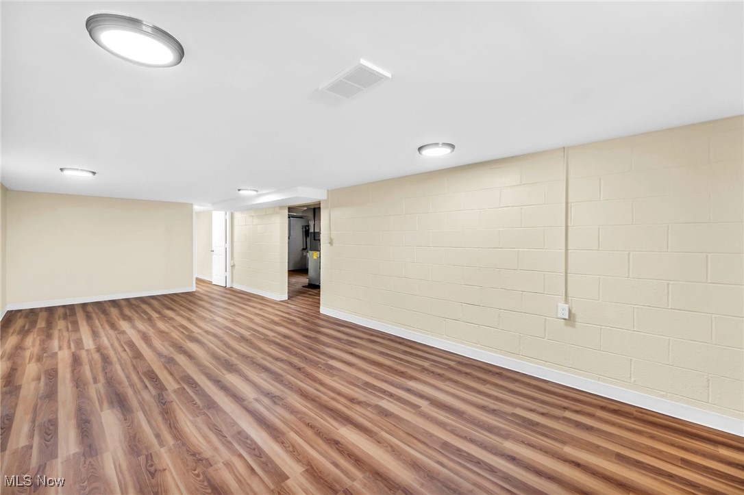 Settlement Acres Drive 03 - Residential