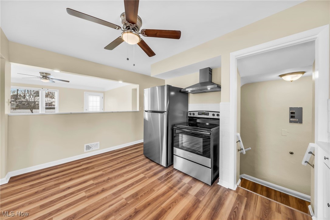 Settlement Acres Drive 03 - Residential