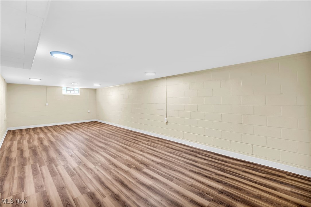 Settlement Acres Drive 03 - Residential