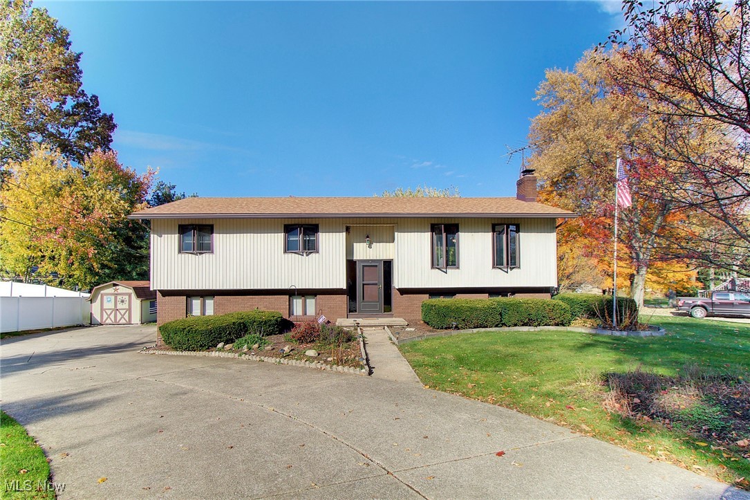 519 55th Street, North Canton, Ohio image 1