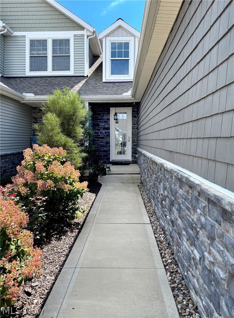 5380 Pintail Drive