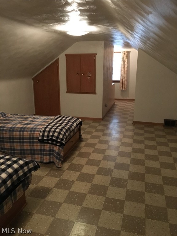 Niles Board/Trade Add - Residential