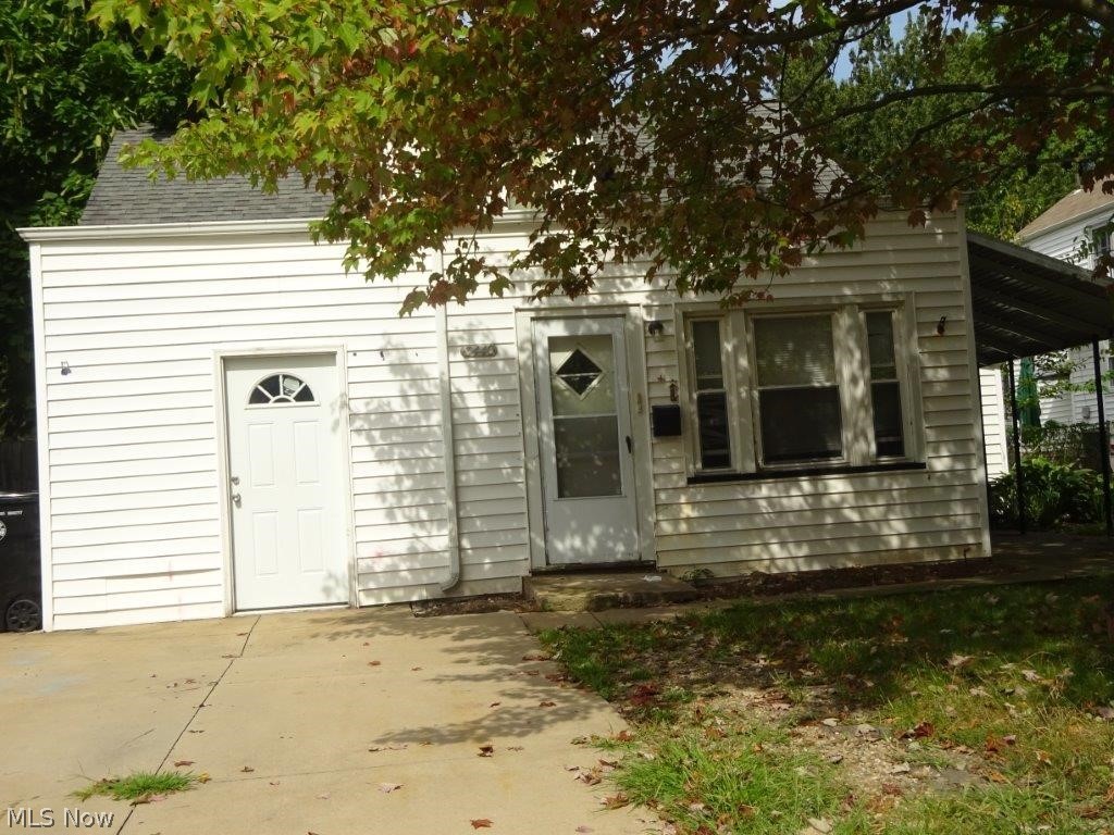 Elmwood - Residential Lease