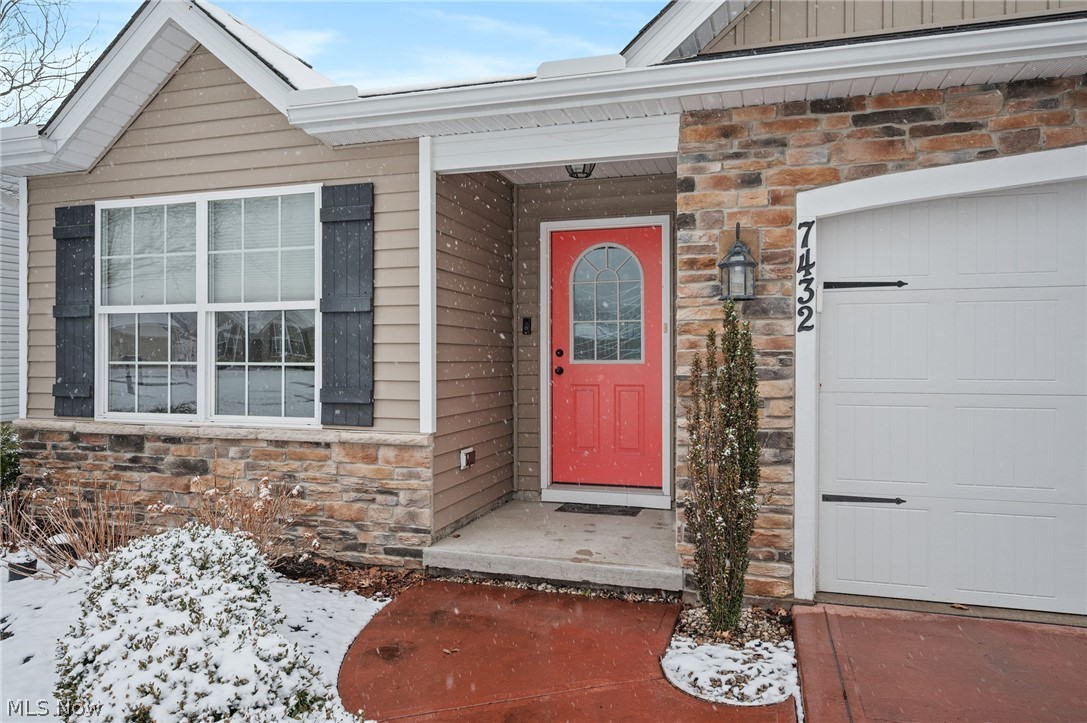 Presley Way Condo - Residential