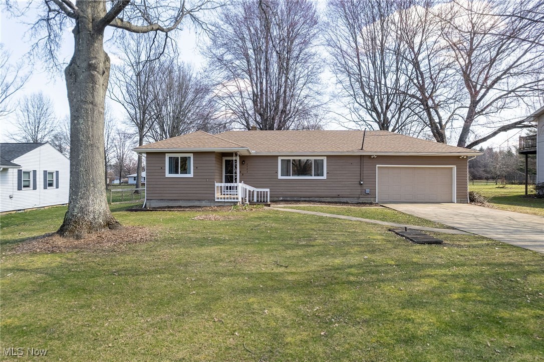 2583 Action Drive, Barberton, Ohio image 3