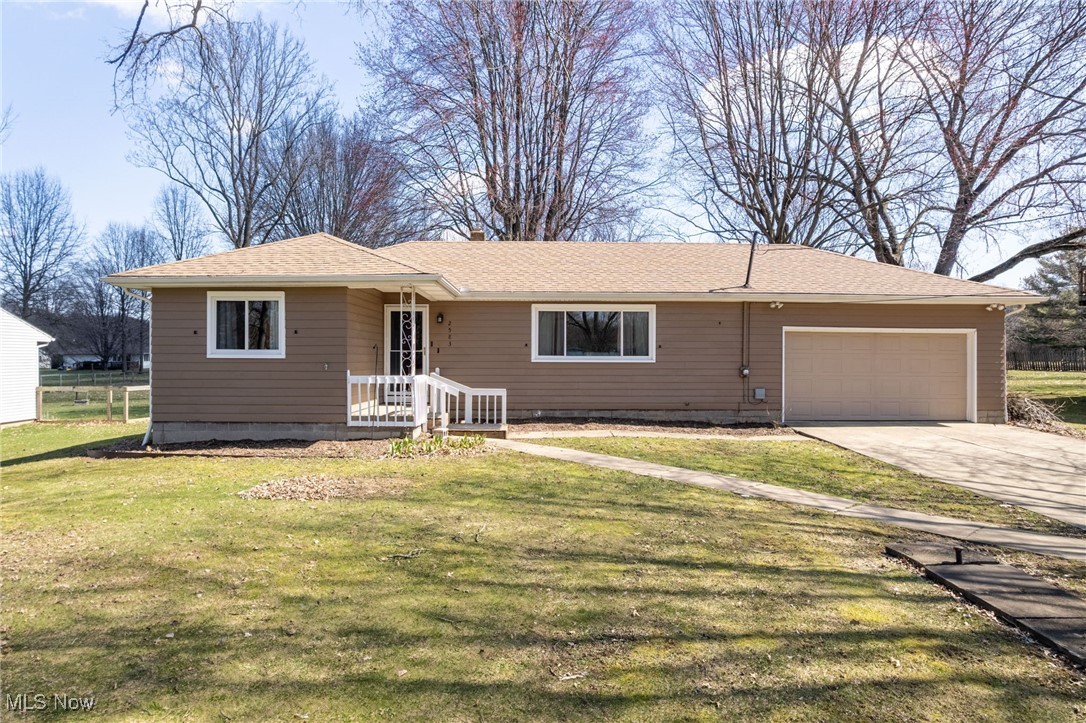 2583 Action Drive, Barberton, Ohio image 1