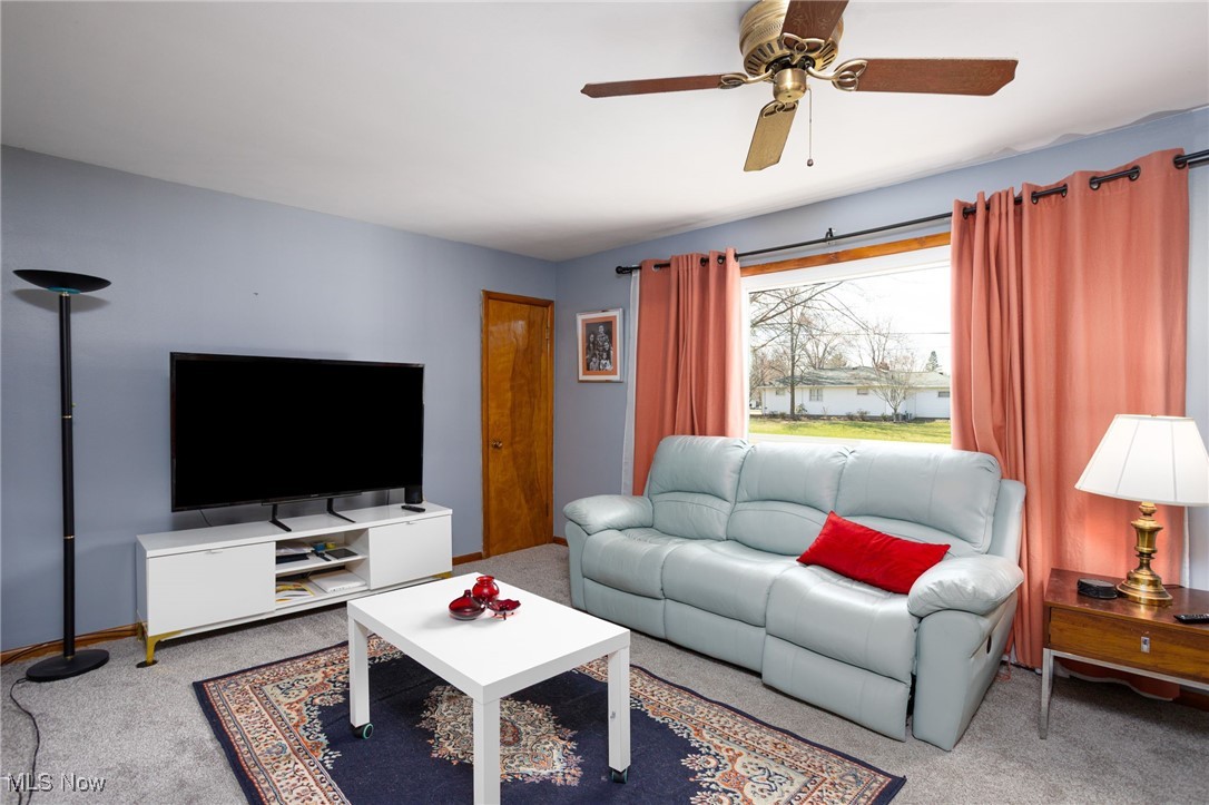 2583 Action Drive, Barberton, Ohio image 12