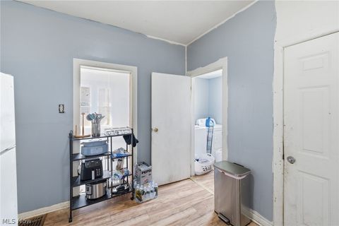 Tiny photo for 604 W 4th Street, Mansfield, OH 44906 (MLS # 5203410)