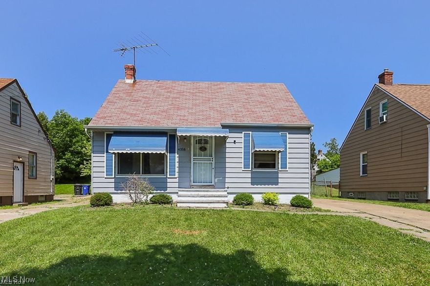 This cozy Lee Harvard bungalow could be the perfect starter home, a place to downsize, or an investment property to rent out. As you walk through the front door, you will be greeted by the beautiful floors and plenty of windows that bring in lots of natural sunlight. There are modern paint colors throughout the home a finished rec area in the basement with a 1/2 bath great for entertaining, a separate utility & laundry room, and a huge backyard with tons of potential. The property has been well maintained and includes many updates over the past five years, including the kitchen appliances. The seller is providing a 1 year America's Preferred Home Warranty. You'll also love that the home is conveniently located near Restaurants and Shopping. Schedule your showing today!