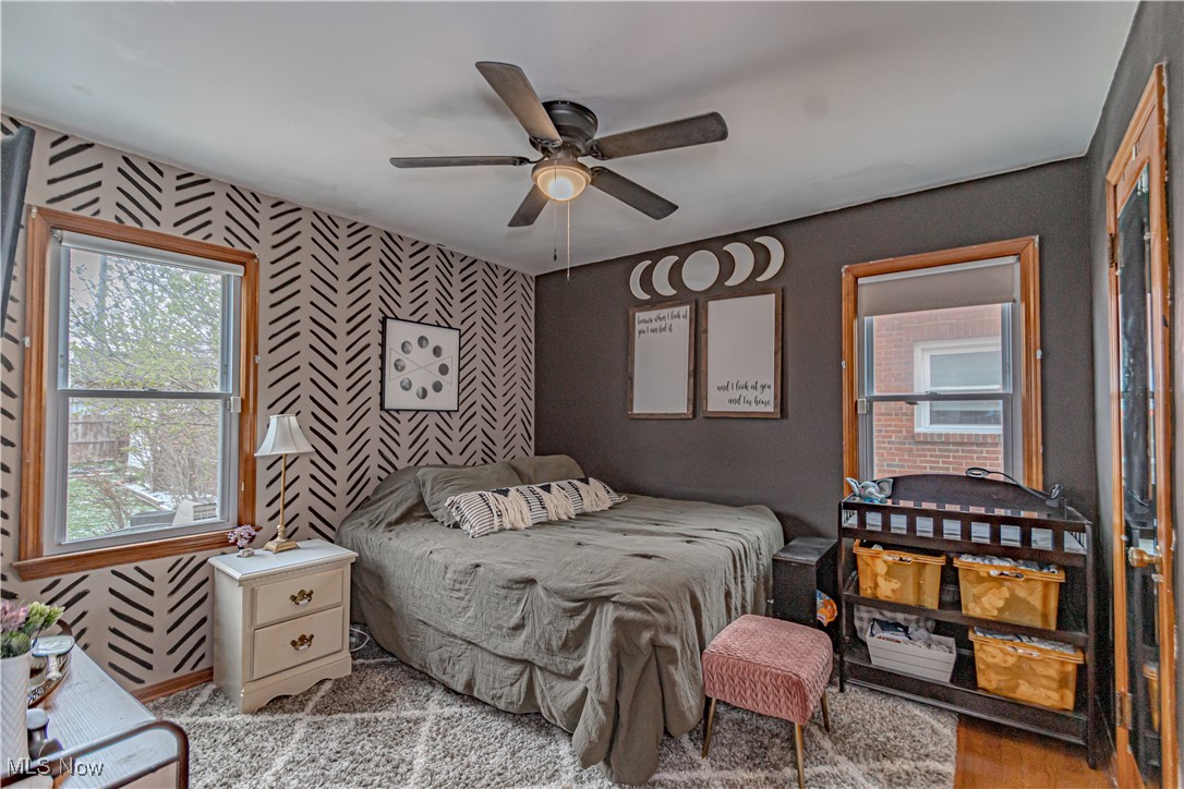 8502 Renwood Drive, Parma, Ohio image 14