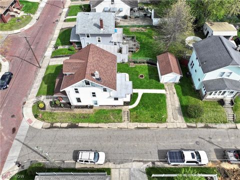 Tiny photo for 134 Roslyn Avenue NW, Canton, OH 44708 (MLS # 5203287)