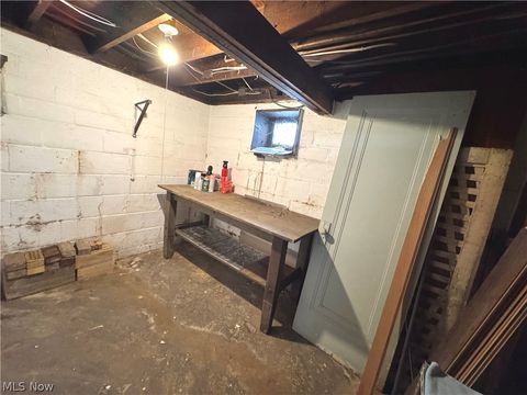 Tiny photo for 134 Roslyn Avenue NW, Canton, OH 44708 (MLS # 5203287)