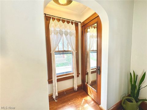 Tiny photo for 134 Roslyn Avenue NW, Canton, OH 44708 (MLS # 5203287)