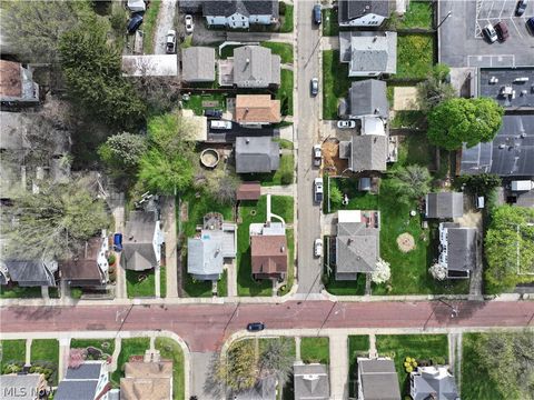 Tiny photo for 134 Roslyn Avenue NW, Canton, OH 44708 (MLS # 5203287)