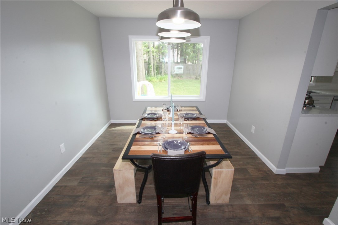 New England Estates 03 - Residential