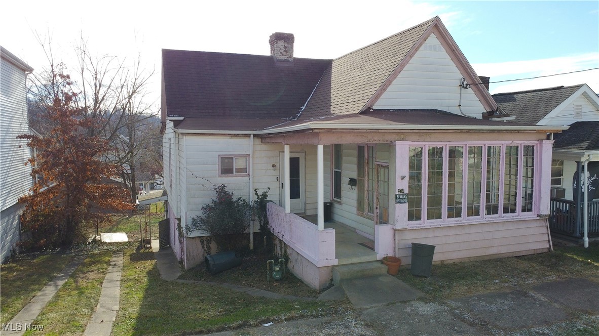 218 S 8th Street, Martins Ferry, Ohio image 2