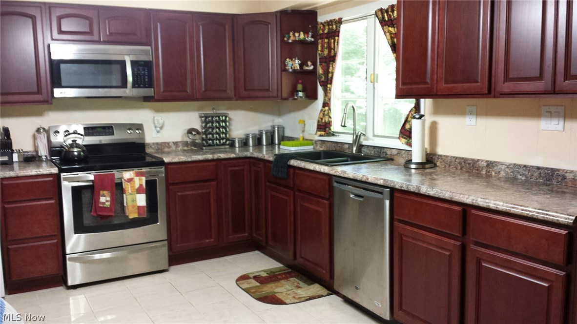 Silver Lake Highlands - Residential