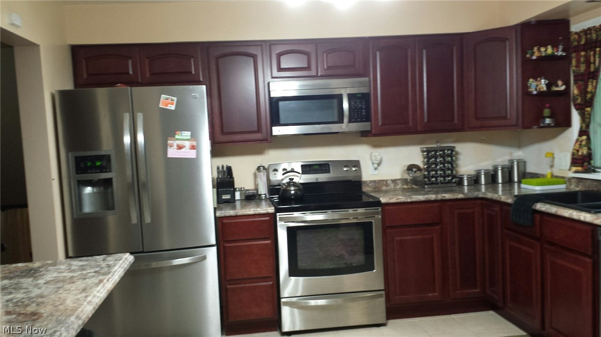 Silver Lake Highlands - Residential