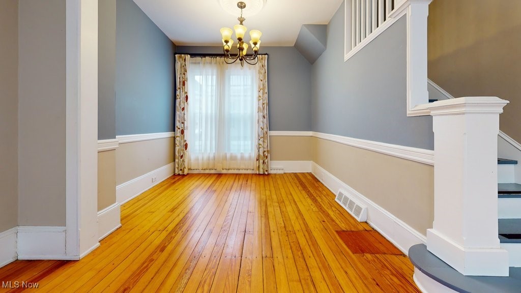 Chagrin Falls, Ohio 44022, United States, 3 Bedrooms Bedrooms, ,3 BathroomsBathrooms,Residential,Active,5617