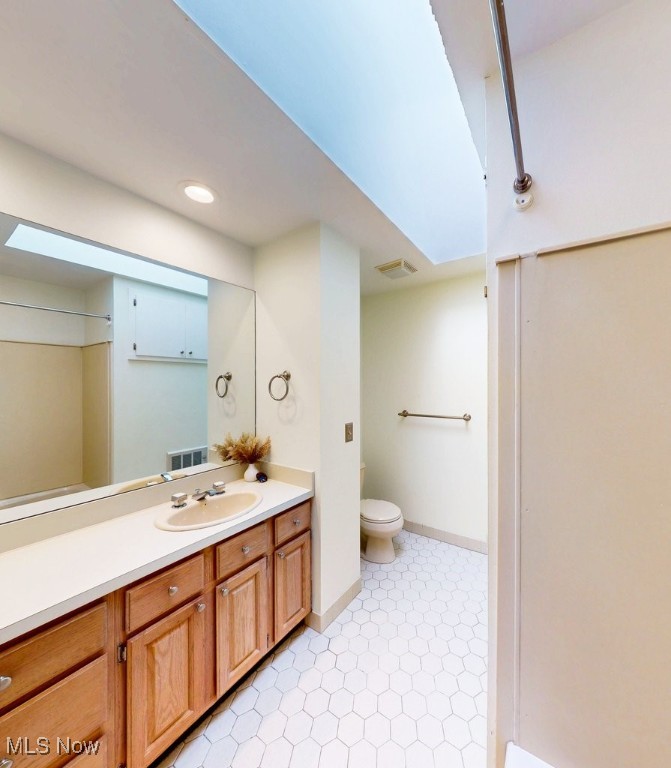 Chagrin Falls, Ohio 44022, United States, 3 Bedrooms Bedrooms, ,3 BathroomsBathrooms,Residential,Active,5617