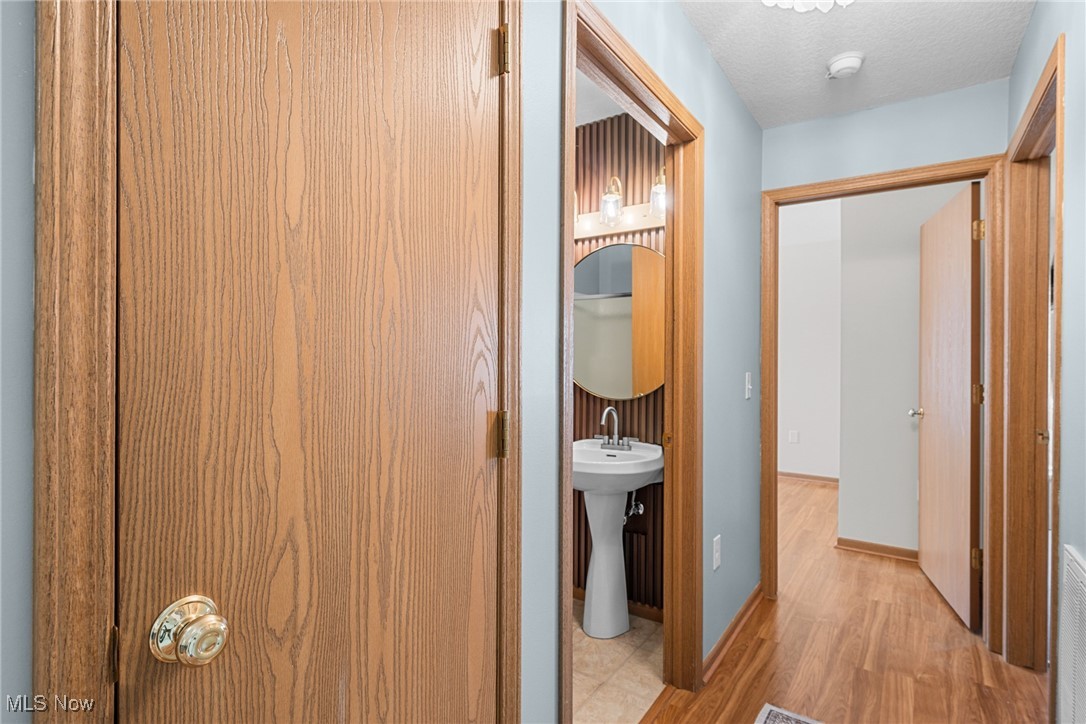 4124 Tannybrooke Lane #16A, Canton, Ohio image 30