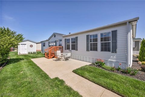 590 Sandtrap Circle, Painesville, OH 44077 - MLS#: 5117255