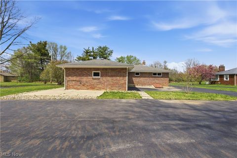 Tiny photo for 10121 Springfield Road, Poland, OH 44514 (MLS # 5202573)