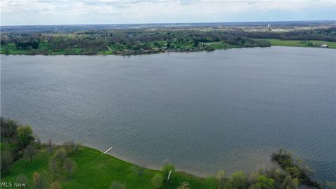 Tiny photo for 10121 Springfield Road, Poland, OH 44514 (MLS # 5202573)