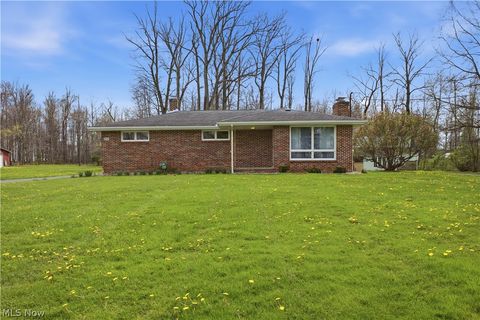 Tiny photo for 10121 Springfield Road, Poland, OH 44514 (MLS # 5202573)
