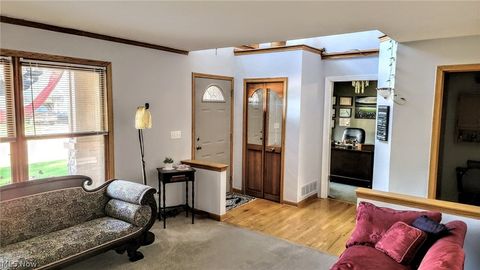 Tiny photo for 919 Glenview Drive, Huron, OH 44839 (MLS # 5191077)