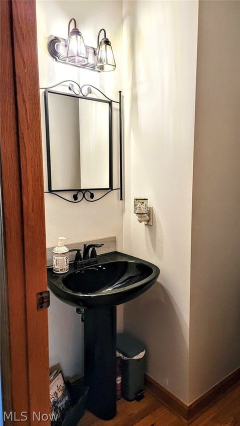 Tiny photo for 919 Glenview Drive, Huron, OH 44839 (MLS # 5191077)