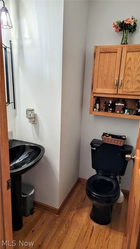 Tiny photo for 919 Glenview Drive, Huron, OH 44839 (MLS # 5191077)