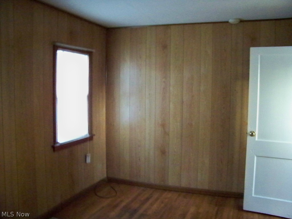 Lake Aquilla - Residential Lease