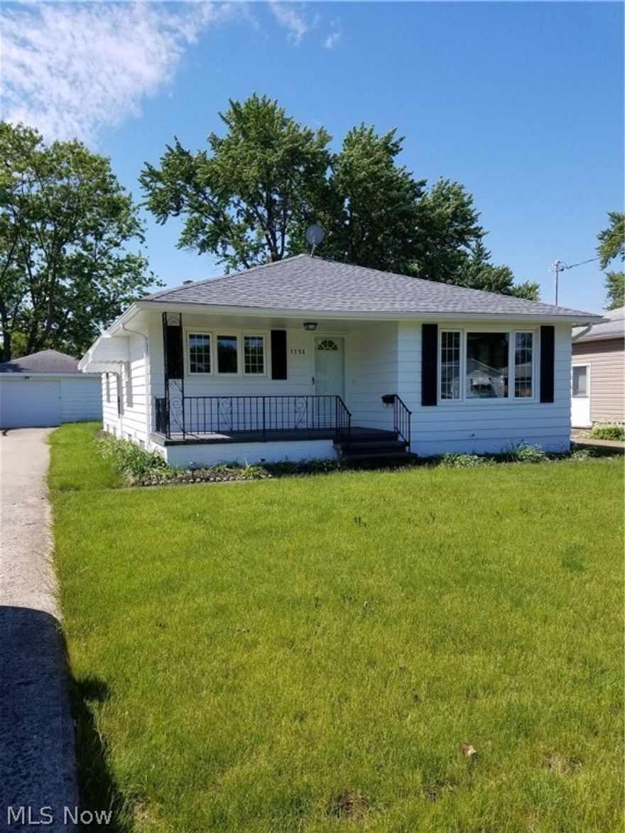 This beautiful ranch has been completely remodeled, new carpet, new windows, new kitchen, new bathroom.  The kitchen has new granite counter tops, cabinets, sink, faucet and a new ceramic tile floor.  The bathroom is also completely new.  This home is ready for you and all you need to do is move in and enjoy your new home.